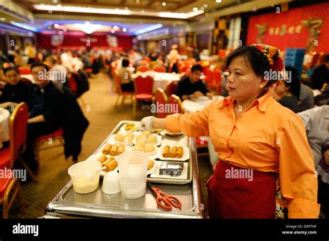 Chinese restaurant, Chinatown, Manhattan, New York, USA Stock Photo - Alamy