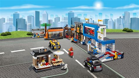 LEGO 60097 City Town City Square Building Toy: Amazon.co.uk: Toys & Games