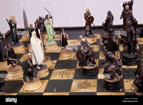 Chess set Lord of the Rings Stock Photo - Alamy