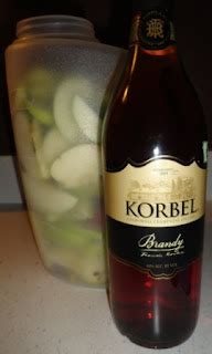 theArtisticFarmer: Homemade Apple Brandy