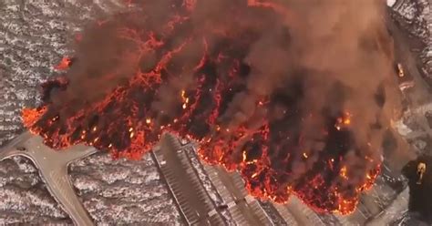 Lava destroys Blue Lagoon parking lot in latest eruption on Reykjanes ...