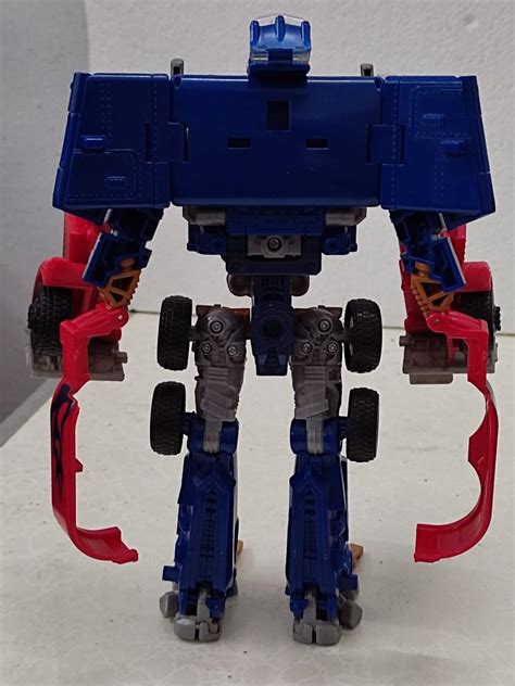 Ultimate Optimus Prime (mechtech), Hobbies & Toys, Collectibles & Memorabilia, Fan Merchandise ...