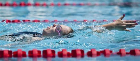 Perfecting your backstroke technique - David Lloyd BlogDavid Lloyd Blog ...