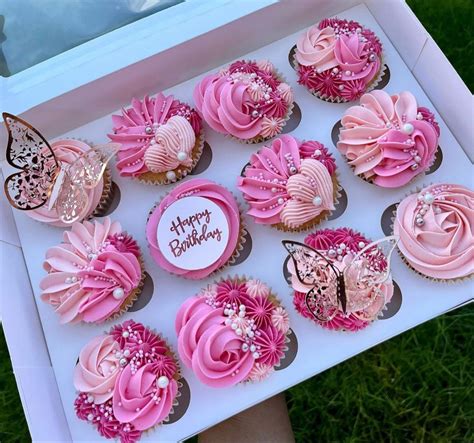 Pin by Brenda Aguilar on CUMPLEAÑOS in 2023 | Birthday cupcakes, Birthday cupcakes for women ...