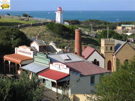 Warrnambool photos - Travel Victoria: accommodation & visitor guide