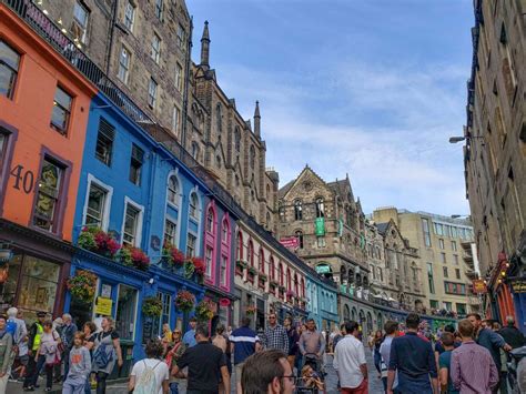 Epic Edinburgh: 16 Can’t-Miss Things to Do in the Scottish Capital