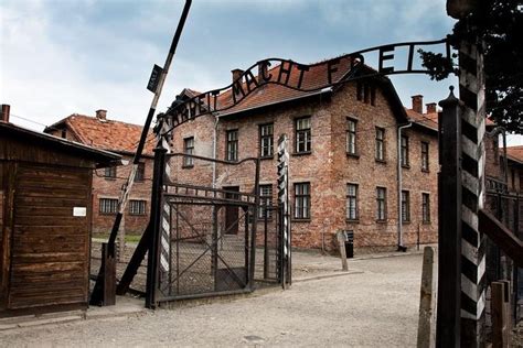 Auschwitz-Birkenau and Wieliczka Salt Mine from Krakow 2024