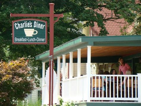 Charlie's Diner, East Aurora - Restaurant Reviews, Phone Number & Photos - TripAdvisor