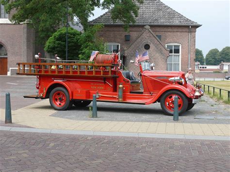 Antique car,fire,oldtimer,red,vintage - free image from needpix.com