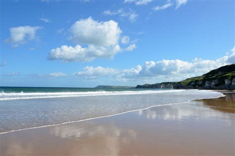 Portrush Whiterocks Beach - Antrim - Northern Ireland Foto & Bild ...