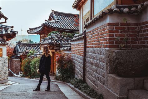 What to Do in Bukchon Hanok Village, Seoul • Svadore