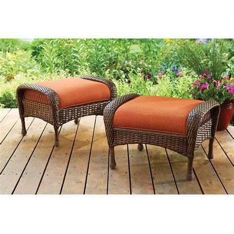 6 Best Wicker Ottomans of 2022 - Easy Home Concepts