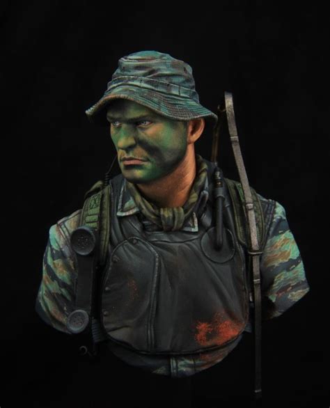 1\10 scale resin bust from Young miniatures painted for box art. Lead ...