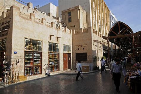 Souk Bur Dubai (1) | Dubai Creek | Pictures | United Arab Emirates in ...