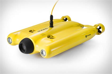 Titan Underwater Drone | Uncrate