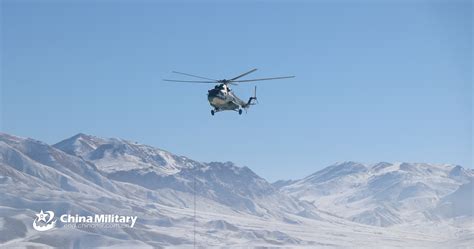 Mi-171 transport helicopter evacuates sick soldier in Ali Plateau ...