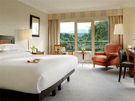 12 Best Hotels in Dublin, From Budget Spots to Luxury Stays