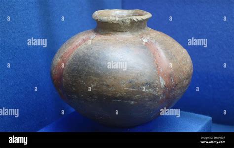 Clay Pot in the Site Museum of Cuicuilco, Tlalpan Mexico Stock Photo - Alamy