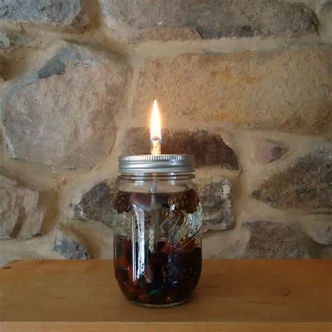 DIY Scented Mason Jar Candles: 5 Easy Steps – Craft projects for every fan!