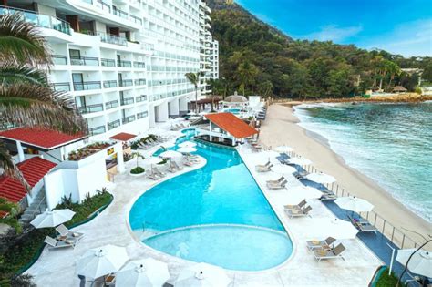 9 Incredible Puerto Vallarta All-Inclusive Family Resorts