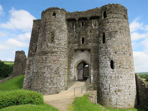 KIDWELLY CASTLE