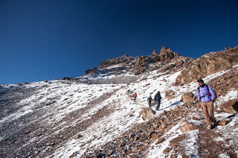 climbing-mount-kenya - Africa Geographic