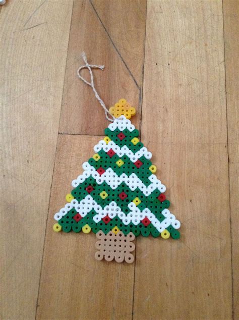 Pin by Coeur de Freesia on Hama Beads | Christmas perler beads, Hama ...