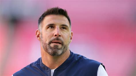 Patriots vs. Titans: Mike Vrabel gets first crack at Bill Belichick