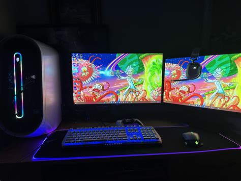 Finally like my setup! : r/Alienware