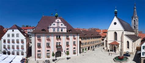 Town hall and St. Martin Cathedral in old town, Rottenburg am Neckar ...