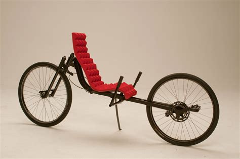 DESIGN TEMPTATION: RWS recumbent bicycle