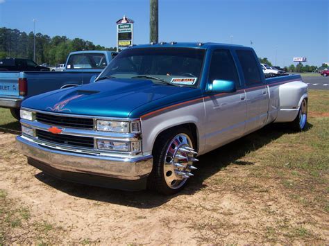 CHEVY DUALLY | Chevy trucks, Custom chevy trucks, Lowrider trucks