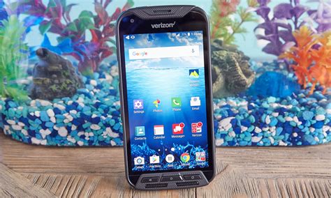 Kyocera DuraForce Pro Review: Unbreakable Exterior with a Blah Battery | Tom's Guide