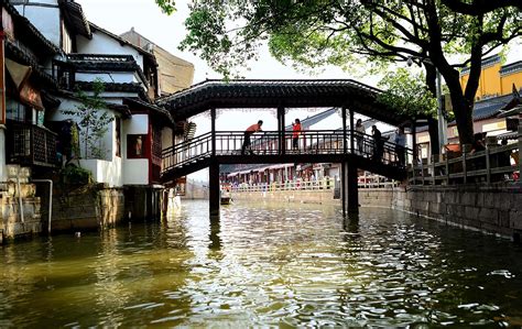 Zhujiajiao and Qibao Water Town Tour From Shanghai | Shanghai Private Tour