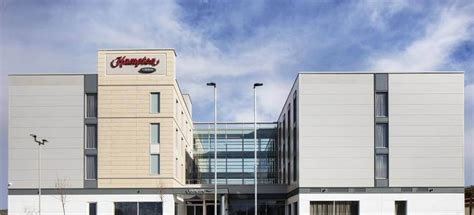 Hampton by Hilton Hotel Bristol Airport with Car Parking Deals | APH