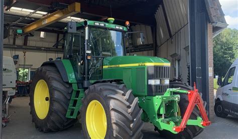 John Deere 7810 Specs and data - United Kingdom