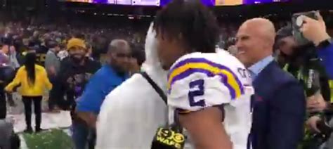 Odell Beckham Jr. Caught Handing Out Money To LSU Players After ...