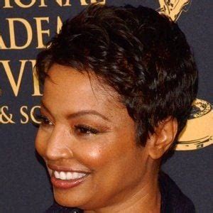 Lynn Toler - Bio, Facts, Family | Famous Birthdays