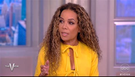 The View’s Sunny Hostin stuns in low-cut top during live show after revealing she got plastic ...