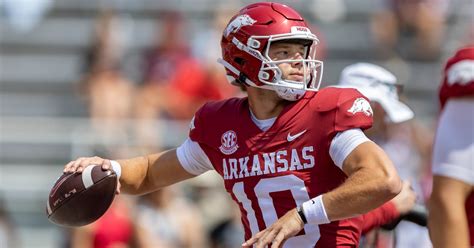 Sam Pittman: Arkansas quarterbacks played well in first practice