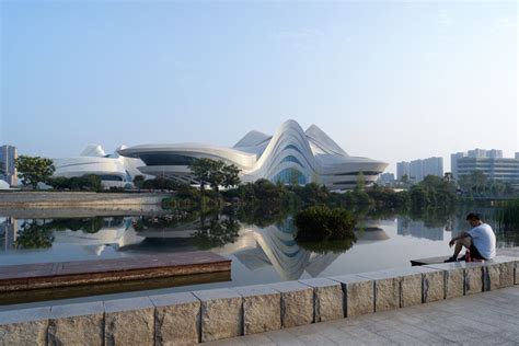 Changsha Meixihu International Culture & Art Centre | Zaha Hadid ...