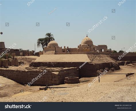 Mosque Built By Muslims On Temple Stock Photo 2033805134 | Shutterstock