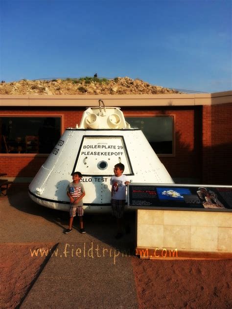 Field Trip Mom : Meteor Crater Visitor Center - Arizona Roadtrip