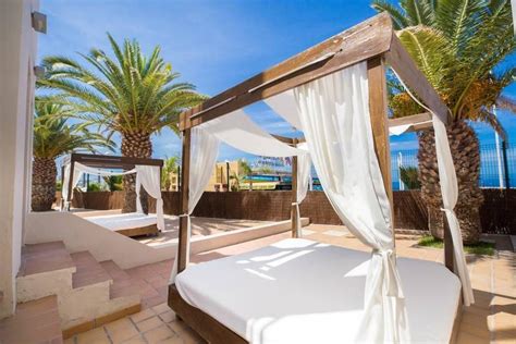 Los Olivos Beach Resort, Costa Adeje, Tenerife, Canary Islands. Book Los Olivos Beach Resort online