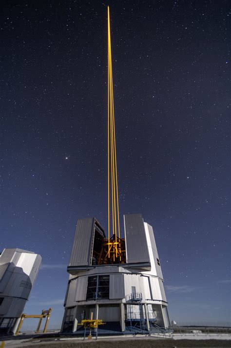 eso-vlt-laser-telescope-12 – La boite verte