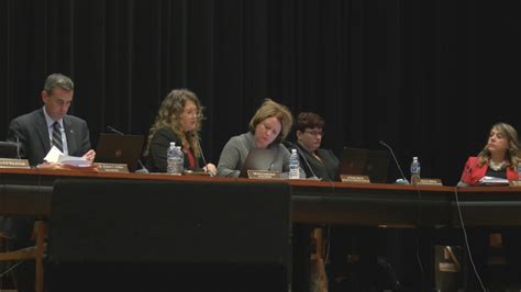 Hollidaysburg Area School Board continues discussion on adult and student boundary policy