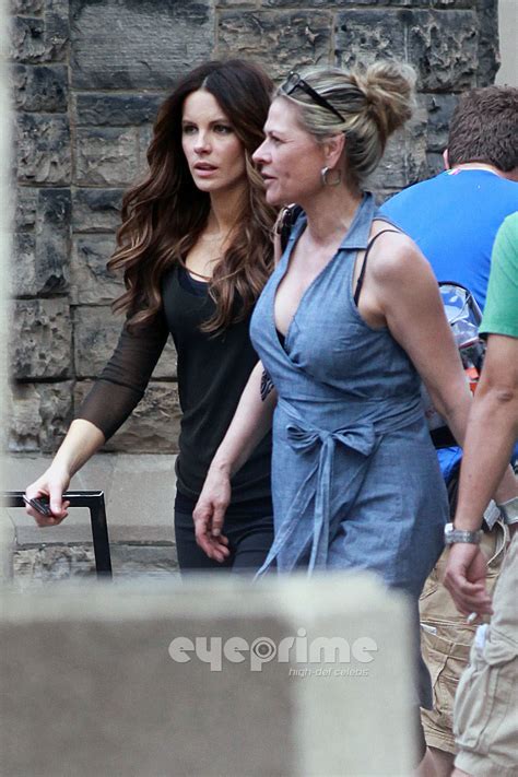 Kate Beckinsale spotted on the Set of Total Recall in Toronto, Jun 21 ...