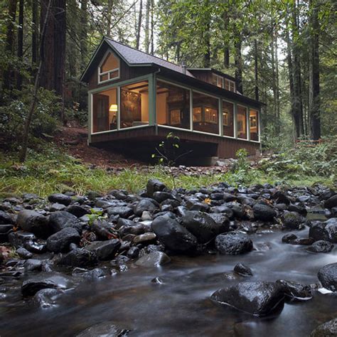 30 Charming Houses in the Woods