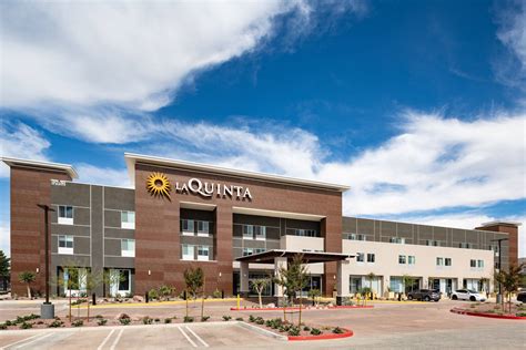 La Quinta Inn & Suites by Wyndham Yucaipa | Yucaipa, CA Hotels