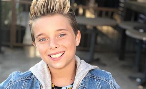 Gavin Magnus Bio: Age, Height, Girlfriend, Net Worth & Pictures - 360dopes